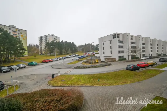 Pronájem bytu 1+kk, Brno - Bystrc, Markůvky, 30 m2