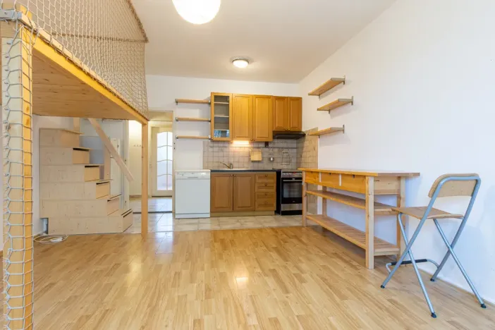 Pronájem bytu 2+kk, Praha - Hlubočepy, Wassermannova, 45 m2