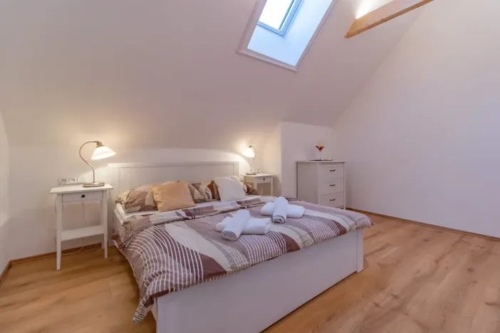 Prodej bytu 2+kk, Petrovice u Sušice - Jiřičná, 53 m2