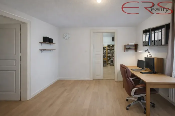 Prodej rodinného domu, Mnichovo Hradiště, Masarykovo náměstí, 200 m2