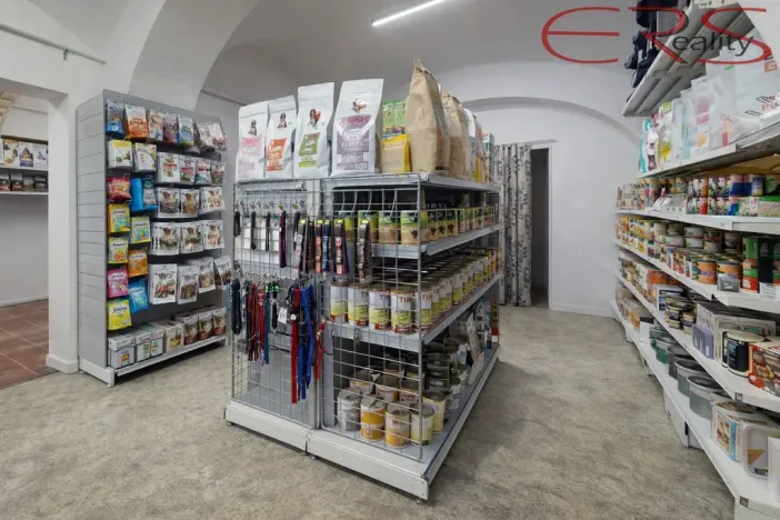 Prodej rodinného domu, Mnichovo Hradiště, Masarykovo náměstí, 200 m2