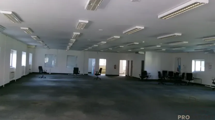 Pronájem kanceláře, Brno - Zábrdovice, 420 m2