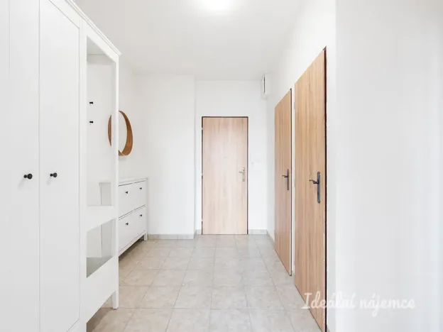 Pronájem bytu 2+kk, Tursko, Nová, 44 m2