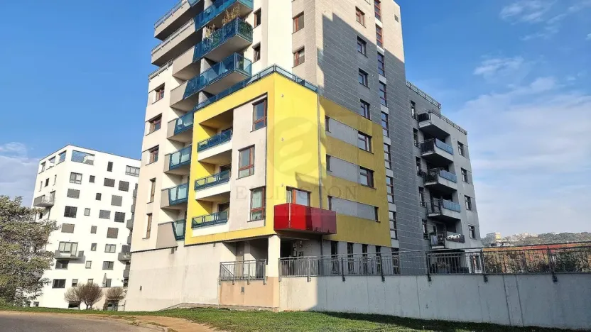 Pronájem bytu 2+kk, Praha - Vysočany, Ocelářská, 50 m2