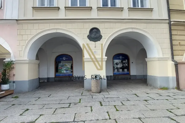 Pronájem bytu 2+kk, Domažlice, náměstí Míru, 69 m2