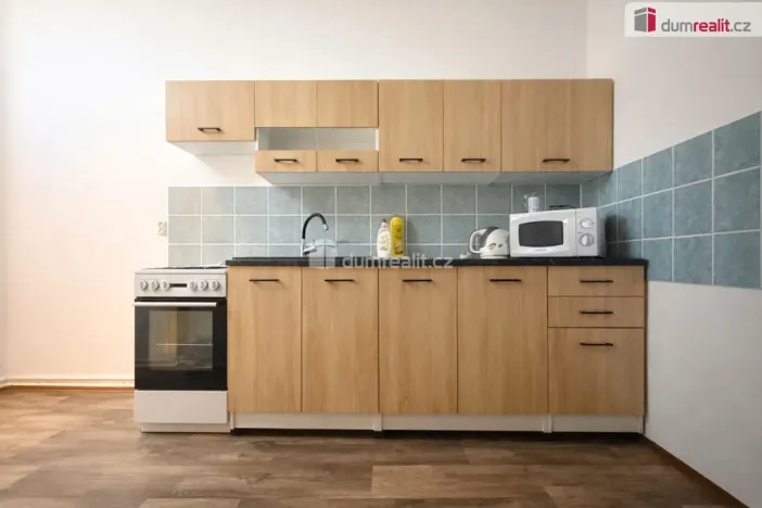 Pronájem bytu 1+1, Trmice, 32 m2