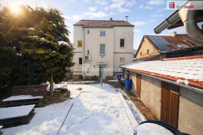 Pronájem bytu 1+1, Trmice, 32 m2