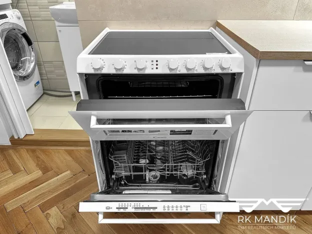 Pronájem bytu 1+kk, Praha - Strašnice, V předpolí, 20 m2