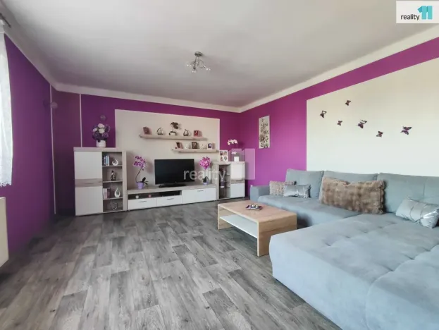 Prodej bytu 5+1, Chlumec nad Cidlinou - Kladruby, 223 m2