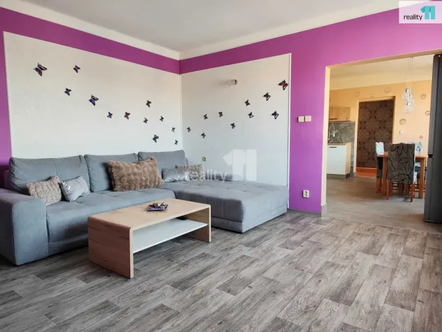 Prodej bytu 5+1, Chlumec nad Cidlinou - Kladruby, 223 m2