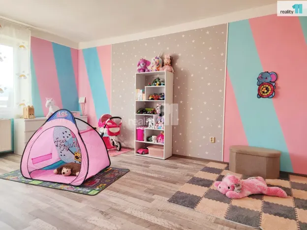 Prodej bytu 5+1, Chlumec nad Cidlinou - Kladruby, 223 m2