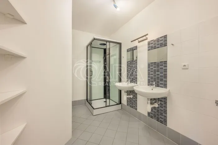 Prodej bytu 2+kk, Praha - Modřany, Semická, 53 m2