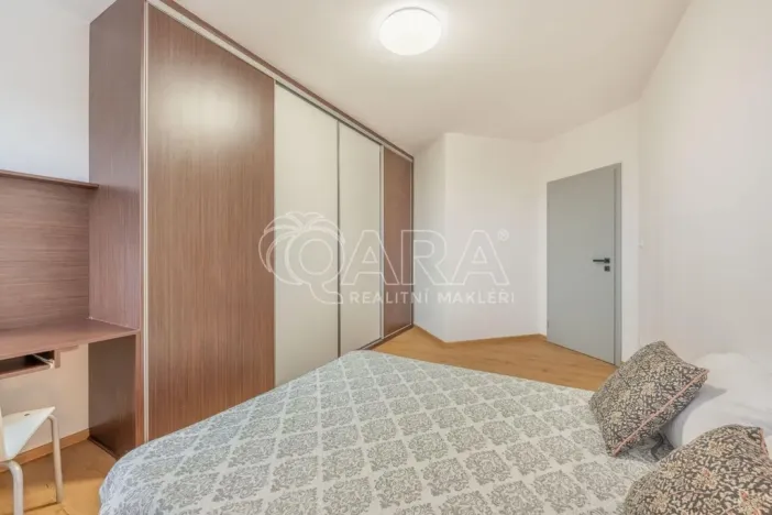 Prodej bytu 2+kk, Praha - Modřany, Semická, 53 m2