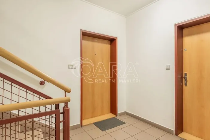 Prodej bytu 2+kk, Praha - Modřany, Semická, 53 m2