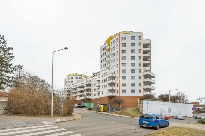 Prodej bytu 2+kk, Praha - Modřany, Semická, 53 m2