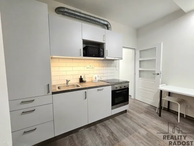 Prodej bytu 1+kk, Brno, Bratislavská, 27 m2