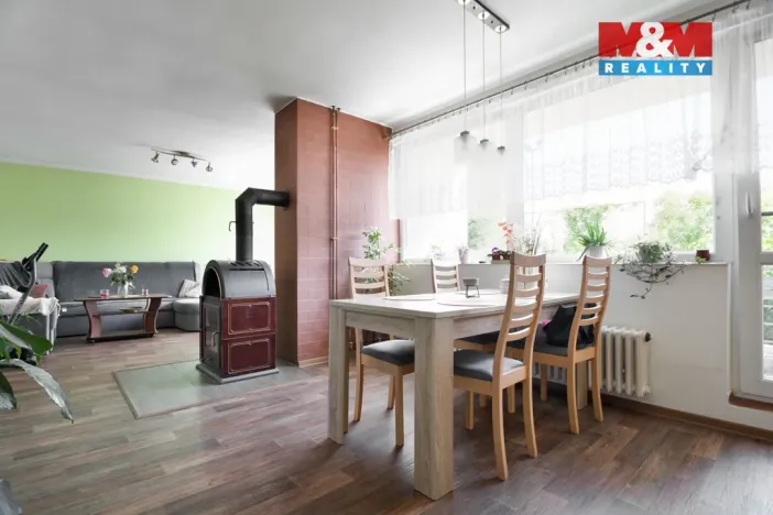 Prodej rodinného domu, Úštěk - Úštěk-Českolipské Předměstí, Vilová čtvrť, 167 m2