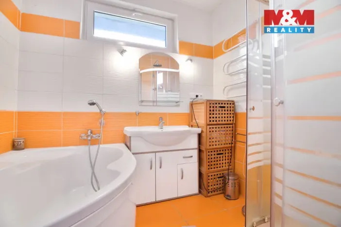 Prodej rodinného domu, Úštěk - Úštěk-Českolipské Předměstí, Vilová čtvrť, 167 m2