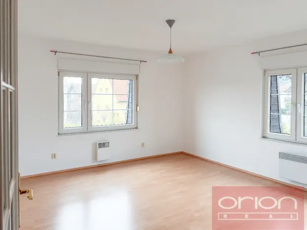 Pronájem rodinného domu, Praha - Nebušice, V březinkách, 365 m2