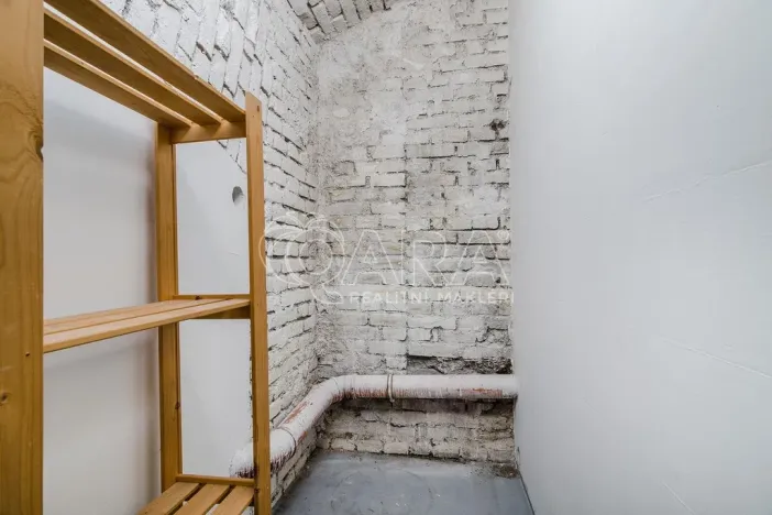 Pronájem bytu 1+kk, Praha - Holešovice, Šimáčkova, 33 m2