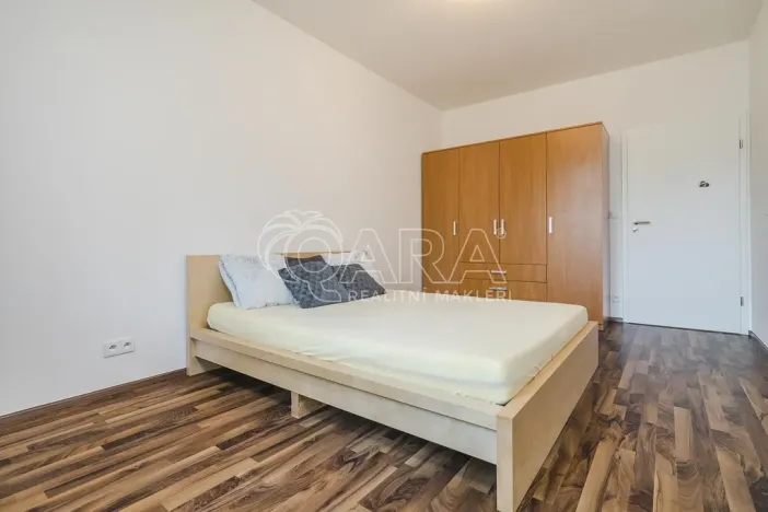 Pronájem bytu 2+kk, Praha, 54 m2