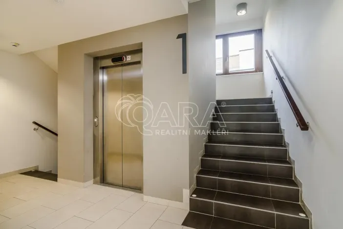 Pronájem bytu 2+kk, Praha, 54 m2