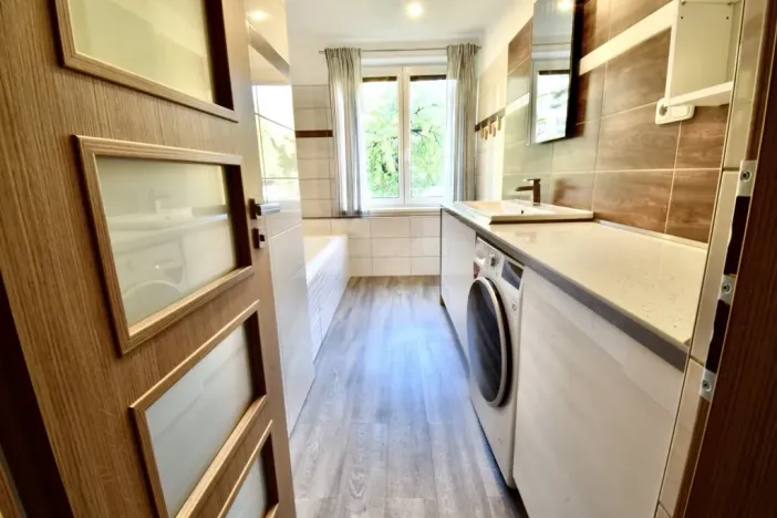 Pronájem bytu 2+kk, Ostrava - Poruba, Gen. Sochora, 58 m2