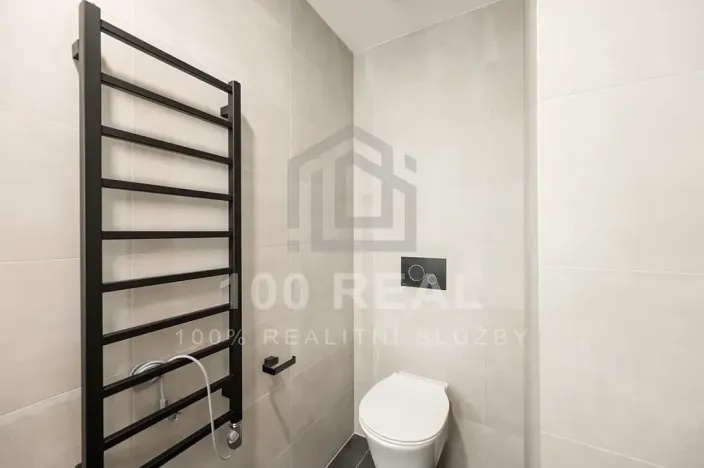 Pronájem bytu 1+kk, Hradec Králové, Průmyslová, 29 m2