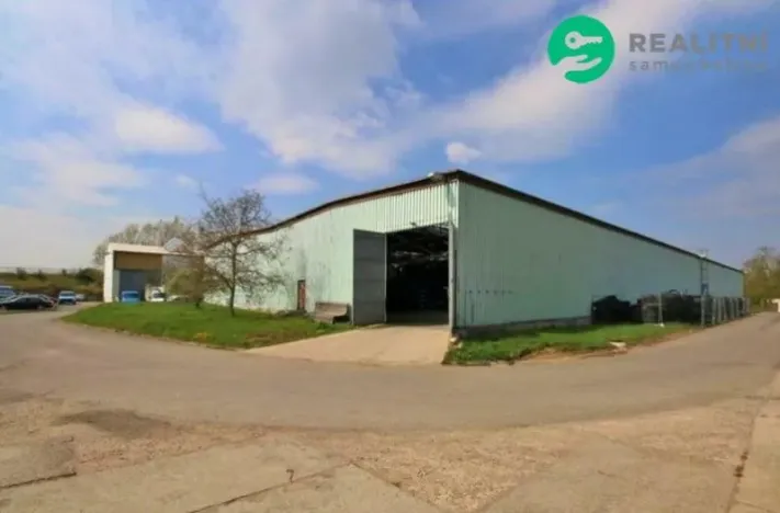 Pronájem skladu, Úvaly, Pražská, 896 m2