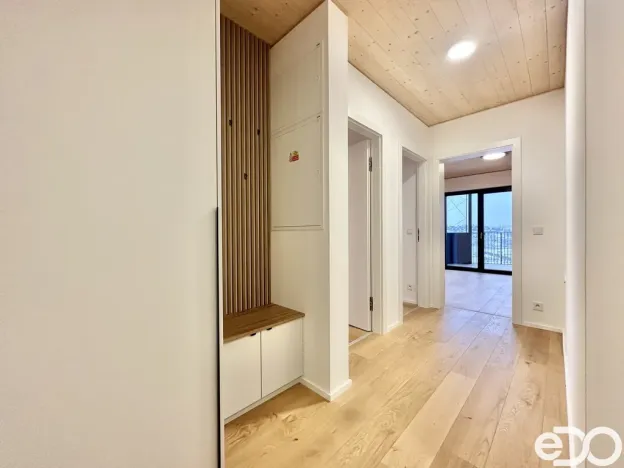 Pronájem bytu 3+kk, Praha, Ujgurská, 68 m2