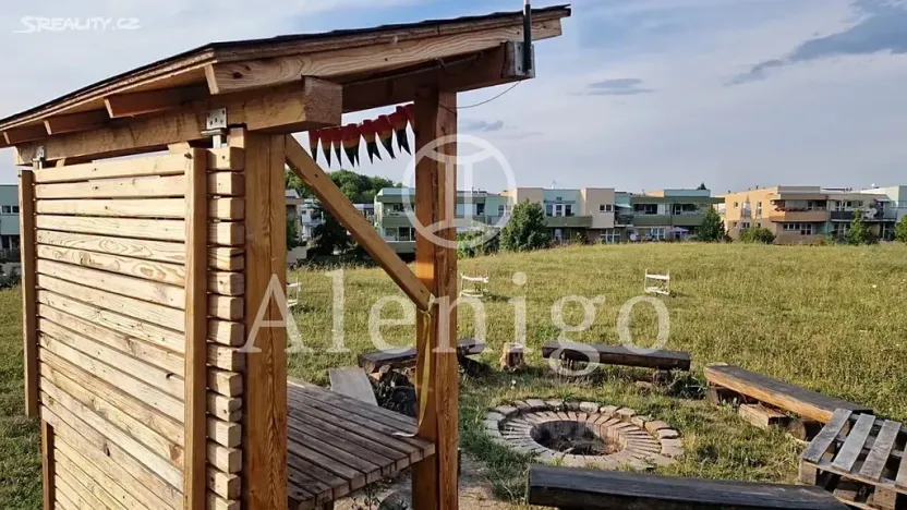 Prodej bytu 3+kk, Horoměřice, Komenského, 72 m2