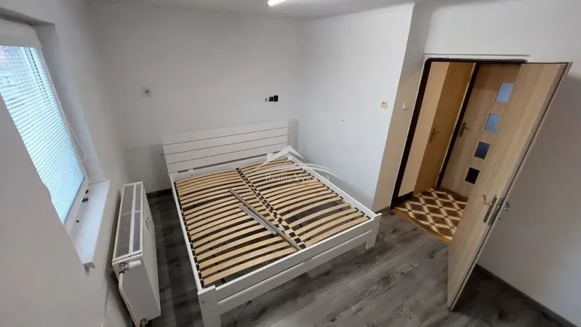 Pronájem bytu 2+1, Žirovnice, Komenského, 56 m2