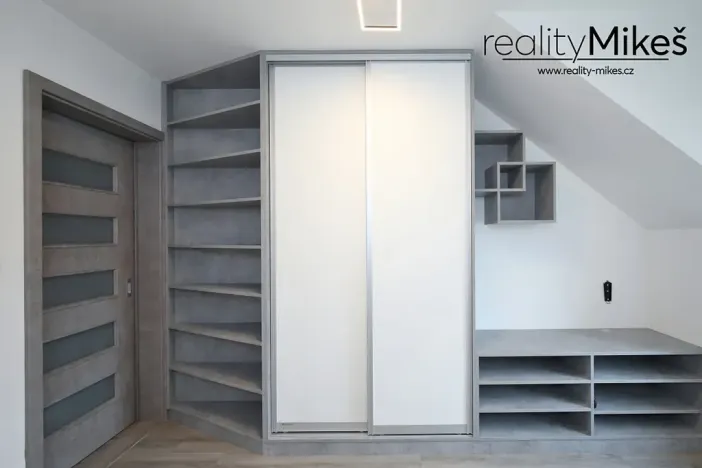 Pronájem bytu 4+kk, Rychnov u Jablonce nad Nisou, Malířská, 131 m2