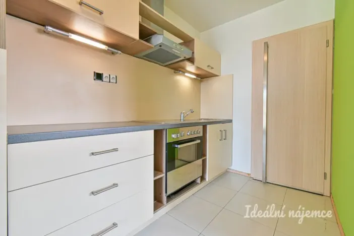 Pronájem bytu 2+kk, Brno, Merhautova, 50 m2