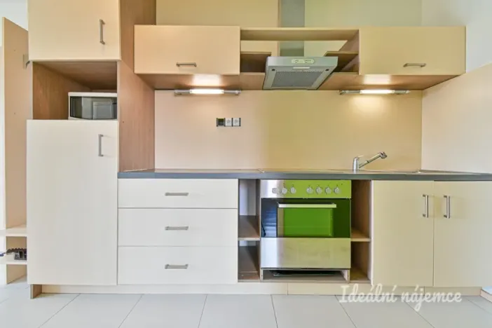 Pronájem bytu 2+kk, Brno, Merhautova, 50 m2