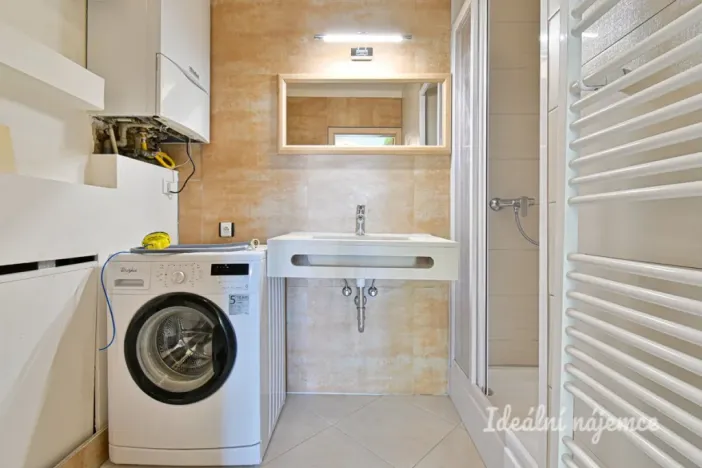 Pronájem bytu 2+kk, Brno, Merhautova, 50 m2