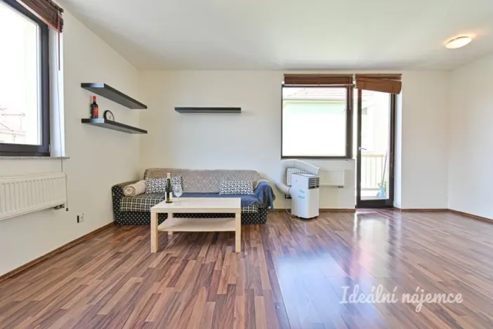 Pronájem bytu 2+kk, Brno - Černá Pole, Merhautova, 50 m2