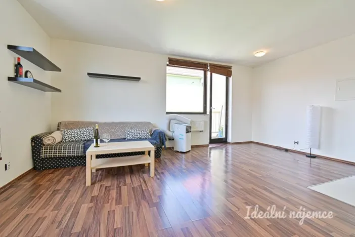 Pronájem bytu 2+kk, Brno - Černá Pole, Merhautova, 50 m2