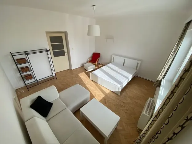 Pronájem bytu 1+1, Plzeň, Alešova, 50 m2