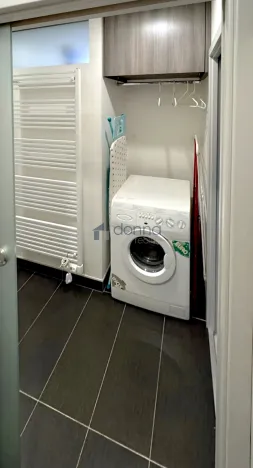 Pronájem bytu 2+kk, Praha, Konstantinova, 42 m2