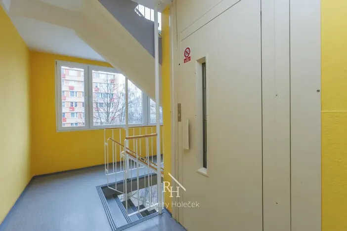 Prodej bytu 3+kk, Kladno, Ústecká, 69 m2