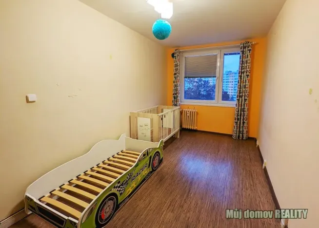 Pronájem bytu 3+1, Praha - Horní Měcholupy, Janovská, 74 m2