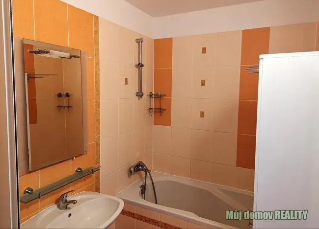 Pronájem bytu 3+1, Praha - Horní Měcholupy, Janovská, 74 m2