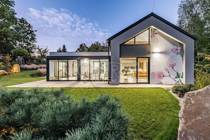 Prodej rodinného domu, Kamenice - Struhařov, 145 m2