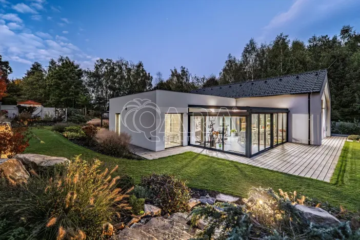 Prodej rodinného domu, Kamenice - Struhařov, 145 m2