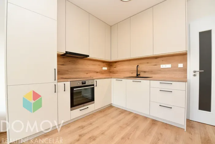 Pronájem bytu 2+kk, Hořovice, Pšeničná, 43 m2