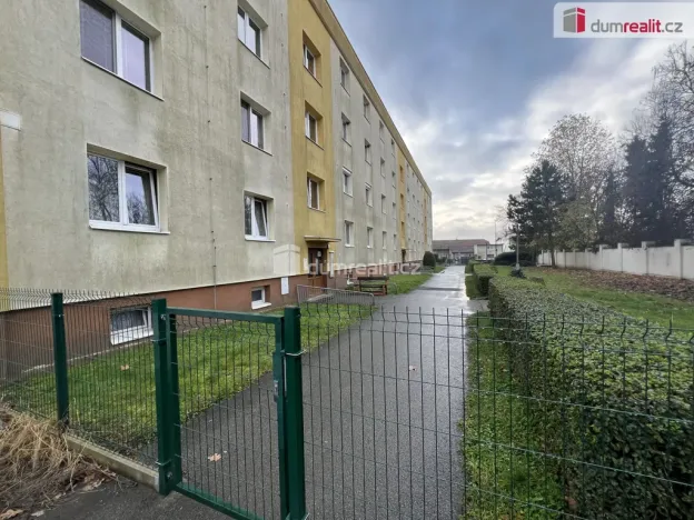 Pronájem bytu 1+1, Lužec nad Vltavou, Jiráskova, 43 m2