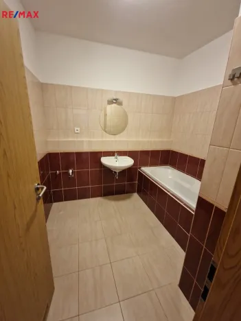 Pronájem bytu 2+kk, Ústí nad Orlicí - Hylváty, Dukelská, 66 m2