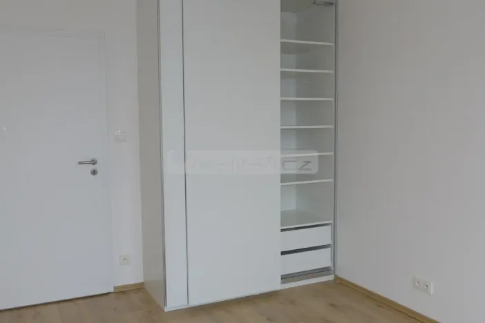 Pronájem bytu 2+kk, Plzeň - Jižní Předměstí, Stehlíkova, 67 m2