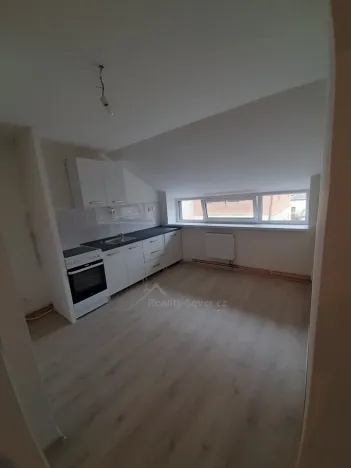 Pronájem bytu 3+1, Nový Bor - Arnultovice, Gen. Svobody, 78 m2